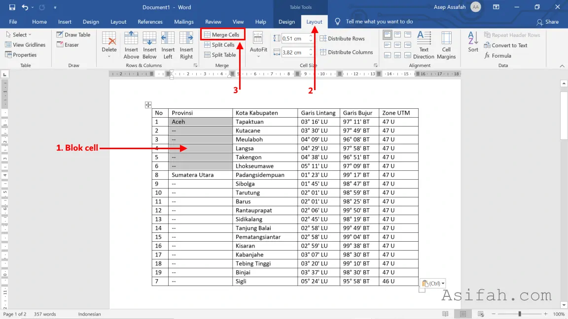 cara menggabungkan cell di word
